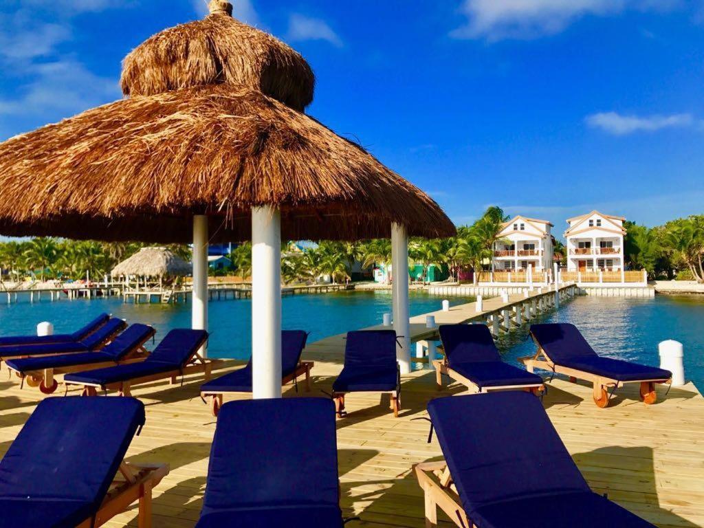 Velento Oceanfront #2 Villa Caye Caulker Exterior photo