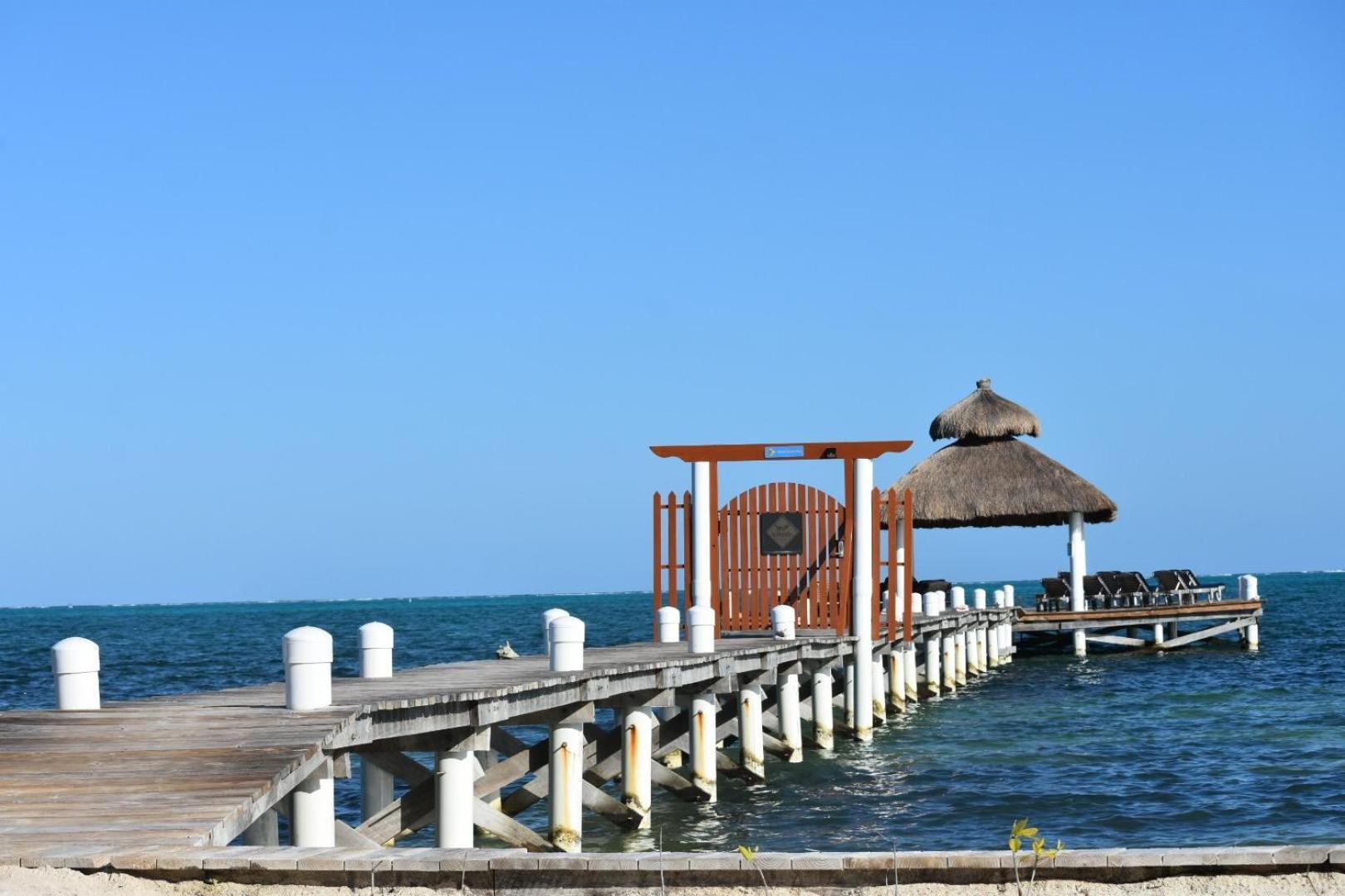Velento Oceanfront #2 Villa Caye Caulker Exterior photo